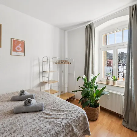 Sonniges Privatparkplatz Suedterrasse Apartamento Dresden